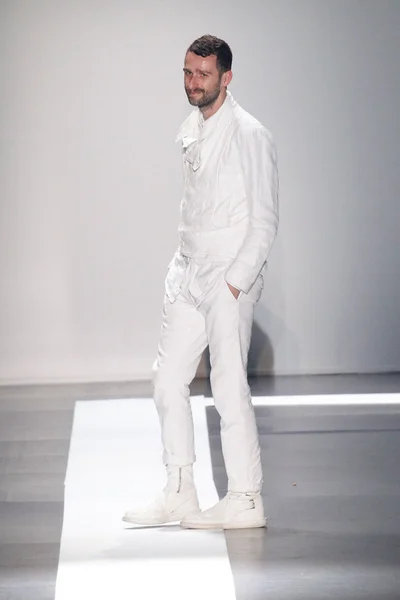 Look 31